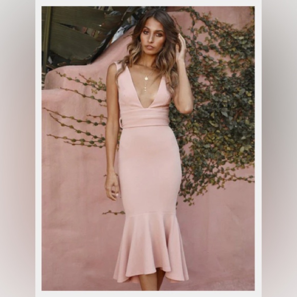 “Misty Rose” Landing Closet “Midi” Dress. Size Large.